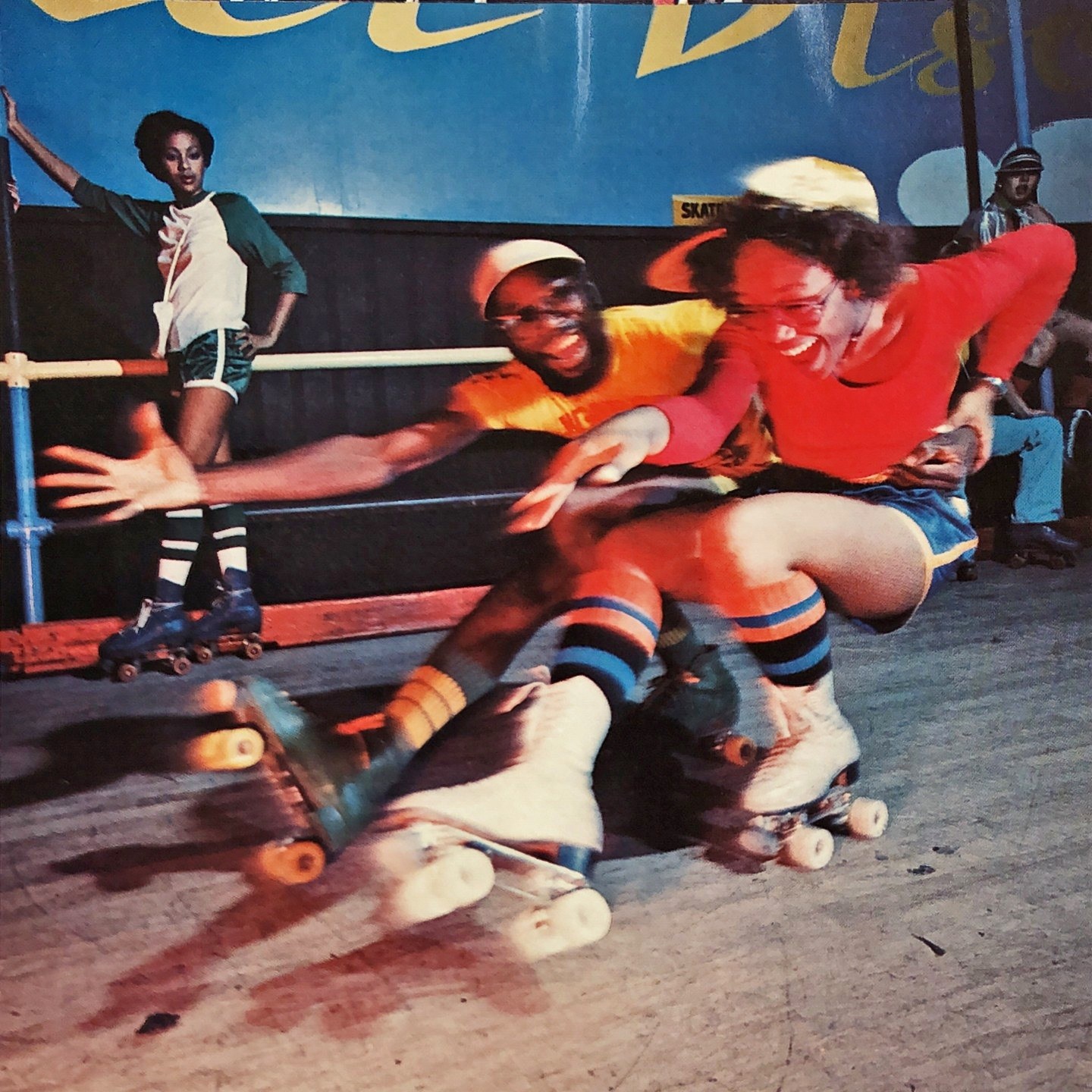 Roller disco — origem americana nos anos 70. Febre da música Disco.